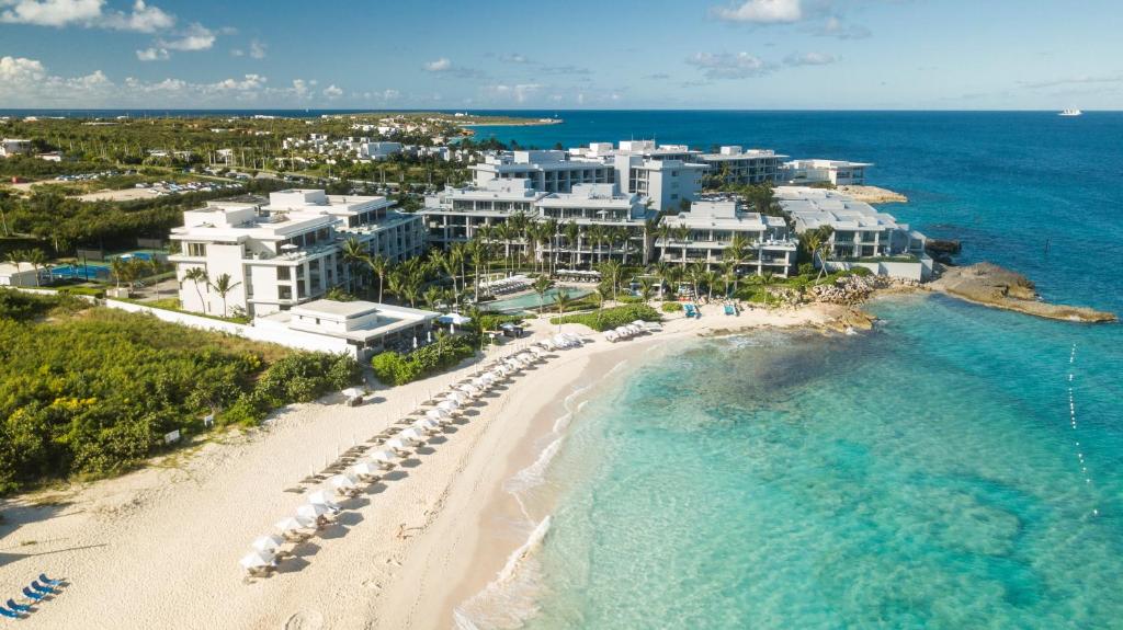 Four Seasons Anguilla airport transfer — private chauffeur