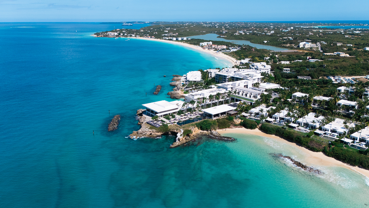 Four Seasons Anguilla luxury suite