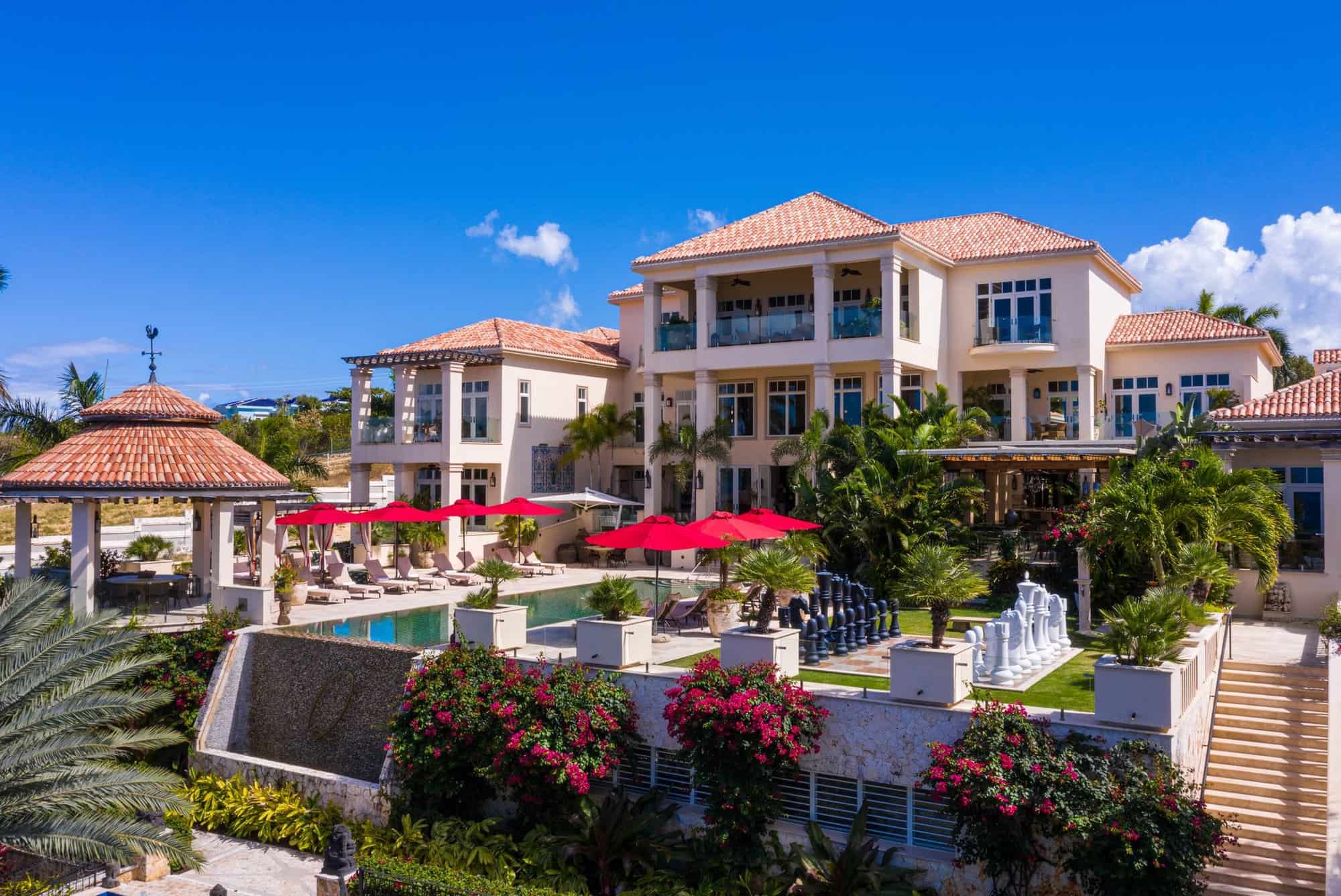 Quintessence Hotel private pool suite