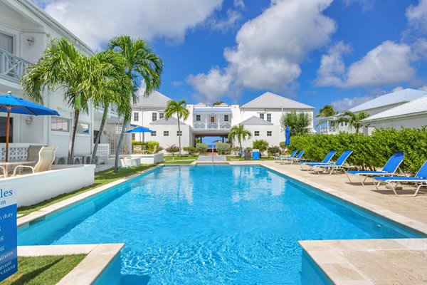 Shoal Bay Villas beachfront and gardens